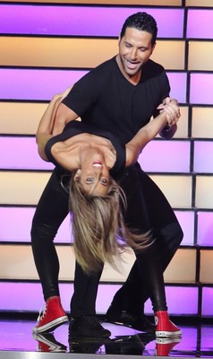 Dancing with the Stars week 6